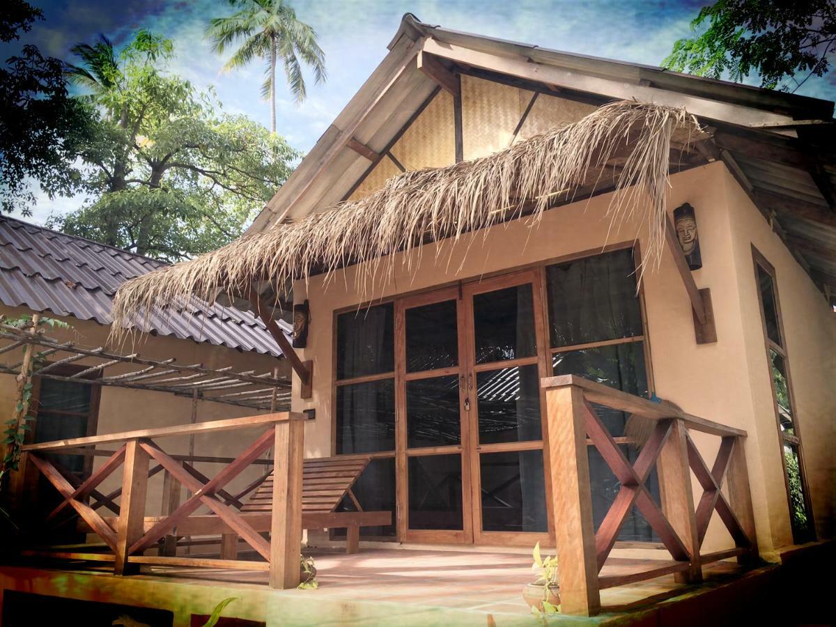 ノーチラス ライト オン ザ ビーチ リゾート【大人専用・SHA Extra+認定】 Ko Lanta エクステリア 写真