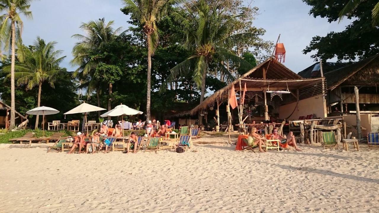 ノーチラス ライト オン ザ ビーチ リゾート【大人専用・SHA Extra+認定】 Ko Lanta エクステリア 写真